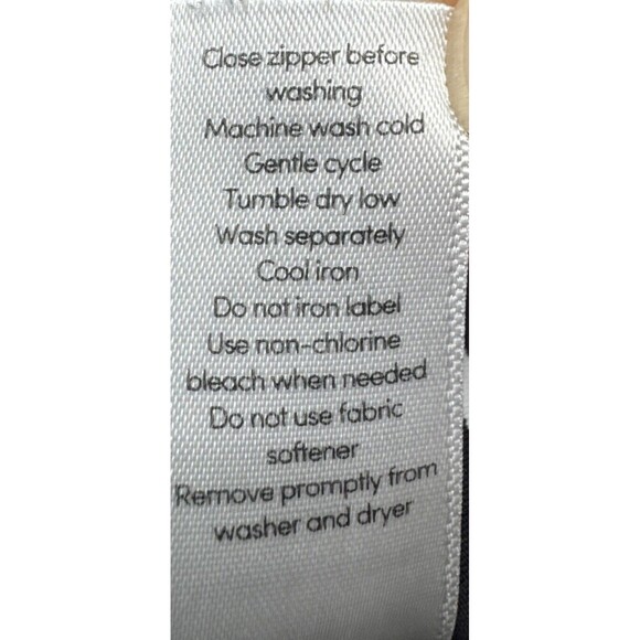 Athleta Leggings BLACK WHITE Stripe Contender 7/8 Tight Powerlift Pockets Sz XS - Picture 12 of 12